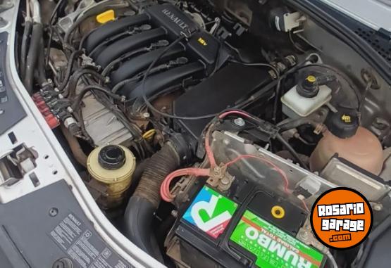 Autos - Renault SANDERO STEPWAY CONFORT 2011 Nafta 238000Km - En Venta