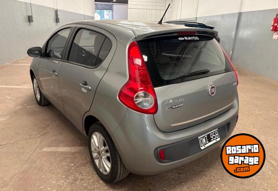 Autos - Fiat Palio 1.6 Essence 2015 Nafta 140000Km - En Venta