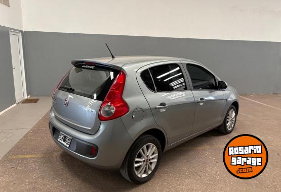 Autos - Fiat Palio 1.6 Essence 2015 Nafta 140000Km - En Venta