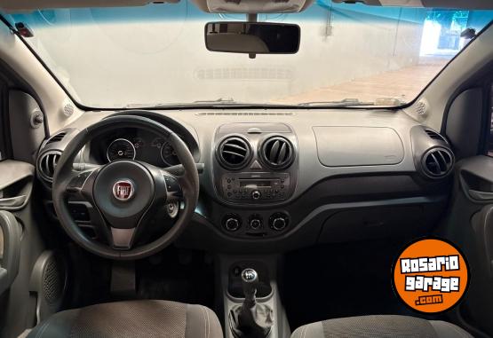 Autos - Fiat Palio 1.6 Essence 2015 Nafta 140000Km - En Venta