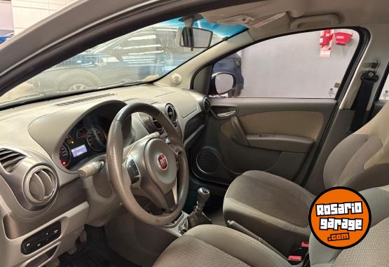 Autos - Fiat Palio 1.6 Essence 2015 Nafta 140000Km - En Venta