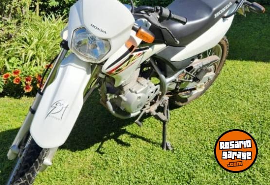 Motos - Honda XR 125 2013 Nafta 13000Km - En Venta