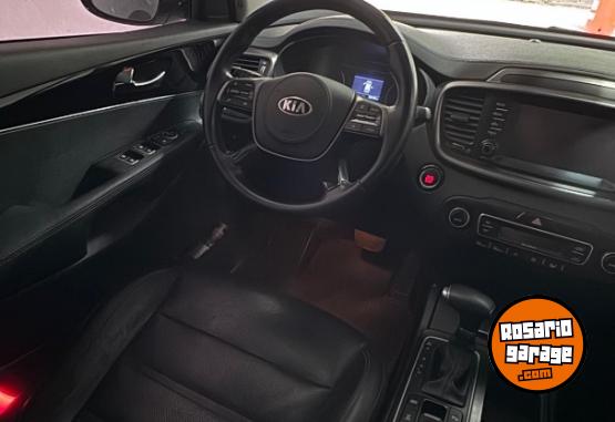 Camionetas - Kia SORENTO 2020 Diesel 80000Km - En Venta