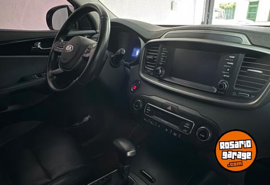 Camionetas - Kia SORENTO 2020 Diesel 80000Km - En Venta