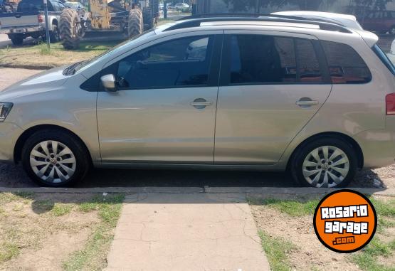 Autos - Volkswagen Suran 2016 GNC 113000Km - En Venta