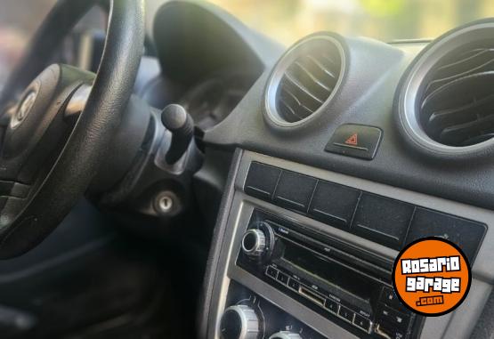 Camionetas - Volkswagen Saveiro 1.6  L/10  C/EX 2012 Nafta 98000Km - En Venta