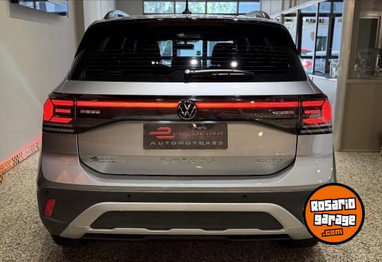 Autos - Volkswagen T-CROSS TRENDLINE 2025 Nafta 4600Km - En Venta