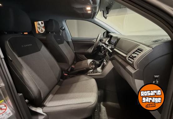Autos - Volkswagen T-CROSS TRENDLINE 2025 Nafta 4600Km - En Venta