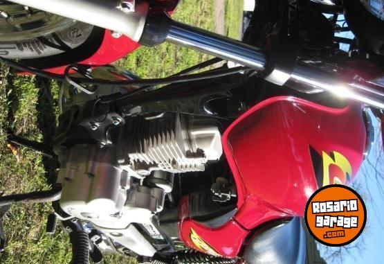 Motos - Honda CG 125 Titan ES 2001 Nafta 75200Km - En Venta