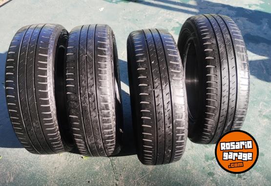 Accesorios para Autos - Cubiertas - muy buen estado - En Venta