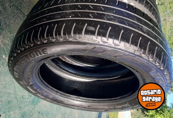 Accesorios para Autos - Cubiertas - muy buen estado - En Venta