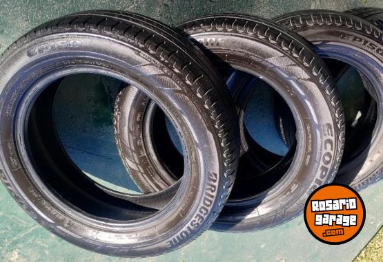 Accesorios para Autos - Cubiertas - muy buen estado - En Venta