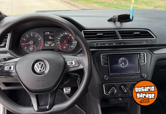 Utilitarios - Volkswagen Saveiro Cross 2019 Nafta 107000Km - En Venta