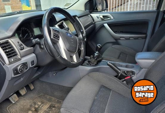Camionetas - Ford Ranger xlt 2016 Diesel 163000Km - En Venta