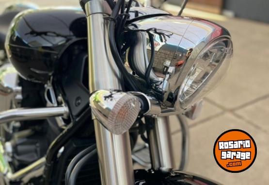 Motos - Yamaha XVS Midnight Star 1300 2011 Nafta 14700Km - En Venta
