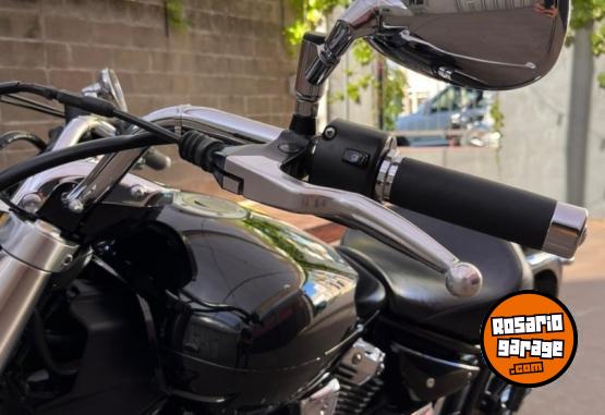 Motos - Yamaha XVS Midnight Star 1300 2011 Nafta 14700Km - En Venta
