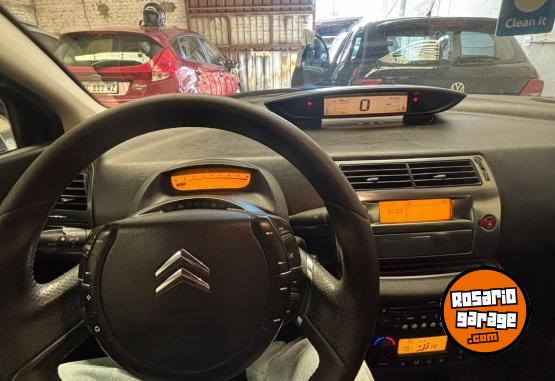 Autos - Citroen C4 2011 Nafta 147000Km - En Venta