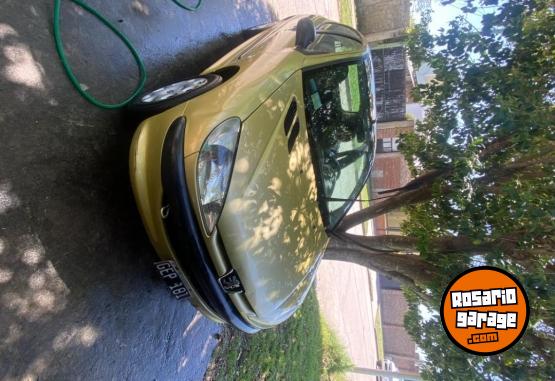 Autos - Peugeot 206 2006 Diesel 300000Km - En Venta