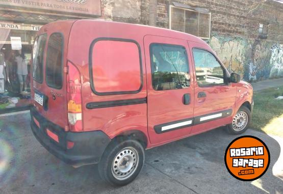 Utilitarios - Renault kangoo 2017 GNC 170000Km - En Venta