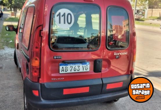 Utilitarios - Renault kangoo 2017 GNC 170000Km - En Venta