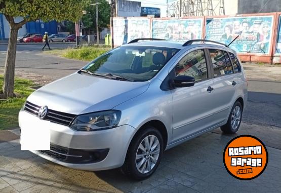Autos - Volkswagen Surán 2012 GNC 180000Km - En Venta