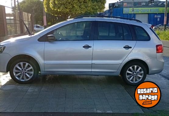 Autos - Volkswagen Surán 2012 GNC 180000Km - En Venta