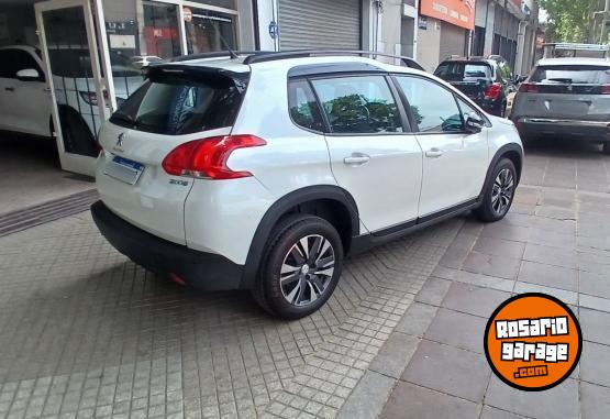 Autos - Peugeot 2008 2020 Nafta 35000Km - En Venta