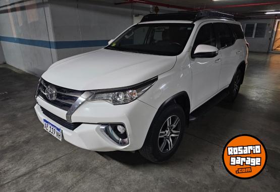 Camionetas - Toyota Sw4 Sr 4x4 at 2020 Diesel 170000Km - En Venta