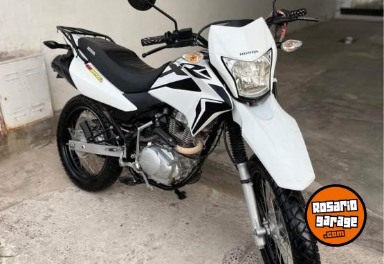 Motos - Honda XR 150 2015 Nafta 17000Km - En Venta