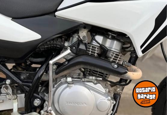 Motos - Honda XR 150 2015 Nafta 17000Km - En Venta