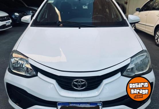 Autos - Toyota ETIOS XS 2018 Nafta 118000Km - En Venta