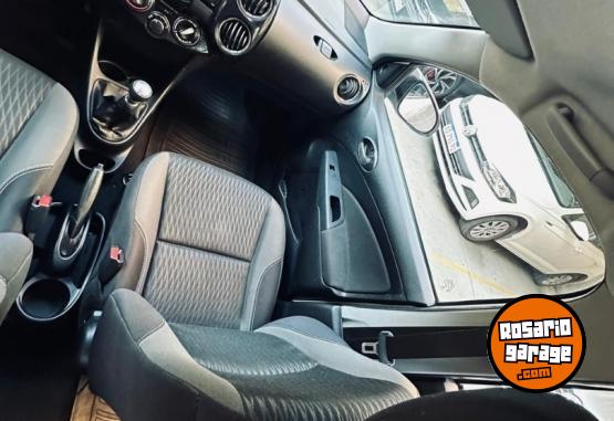 Autos - Toyota ETIOS XS 2018 Nafta 118000Km - En Venta