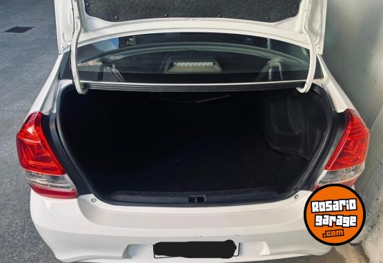 Autos - Toyota ETIOS XS 2018 Nafta 118000Km - En Venta