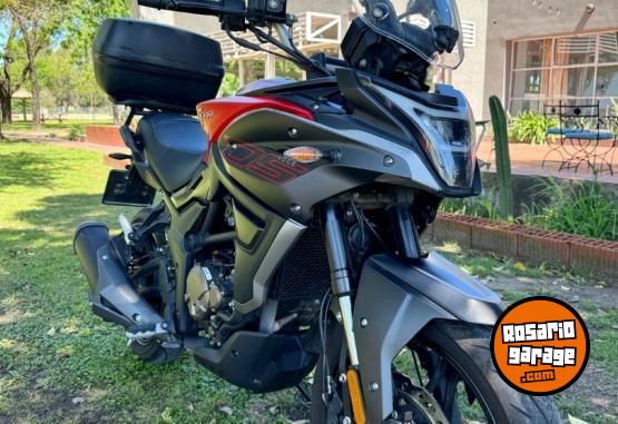 Motos - Voge Voge 300 DS 2023 Nafta 8400Km - En Venta