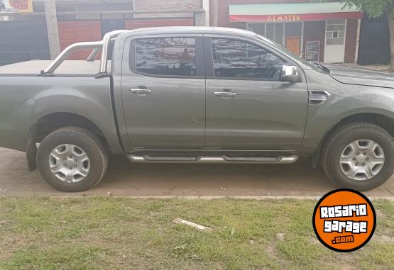 Camionetas - Ford Ranger XLT 2018 Diesel 179000Km - En Venta