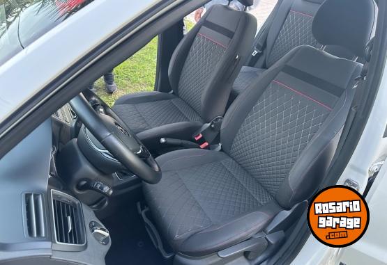 Autos - Volkswagen Crossfox Highline Msi 2015 Nafta 59000Km - En Venta