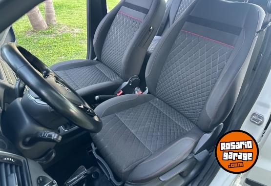 Autos - Volkswagen Crossfox Highline Msi 2015 Nafta 59000Km - En Venta
