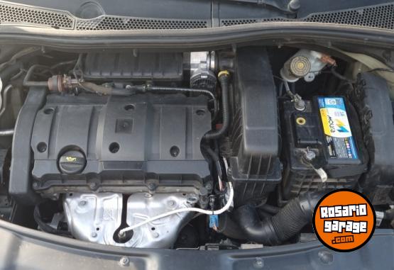 Autos - Peugeot 208 2018 Nafta 100000Km - En Venta