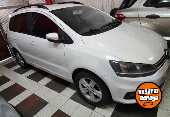 Autos - Volkswagen Suran 2017 GNC 89000Km - En Venta