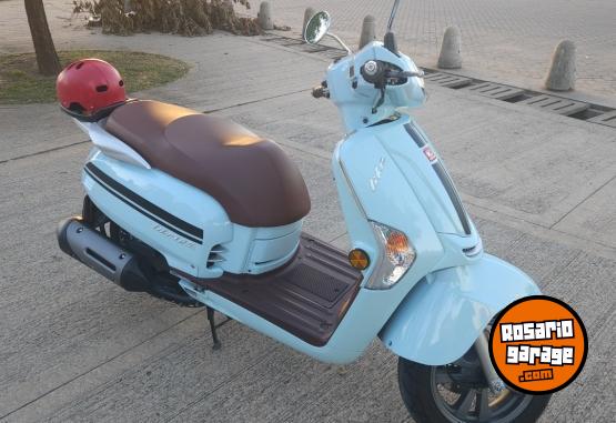 Motos - Kymco like 125 2023 Nafta 3200Km - En Venta
