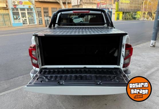 Camionetas - Nissan Frontier 2023 Diesel 18000Km - En Venta