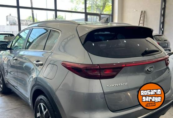 Camionetas - Kia SPORTAGE 2019 Diesel 122000Km - En Venta