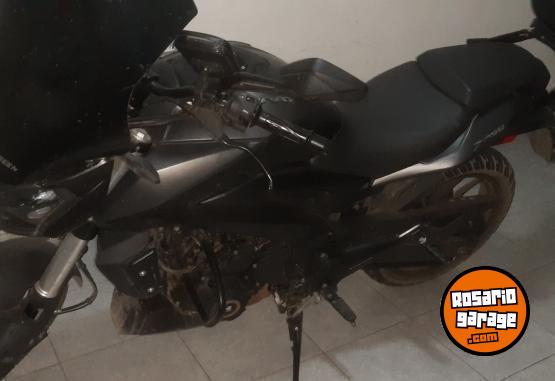 Motos - Bajaj Dominar 250 2021 Nafta 13000Km - En Venta