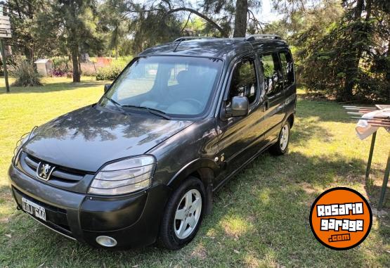 Utilitarios - Peugeot Parnet hdi patagonica 2012 Diesel 170000Km - En Venta