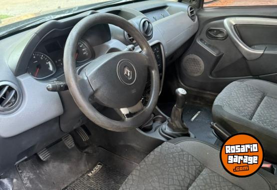 Autos - Renault Duster 2014 Nafta 190000Km - En Venta