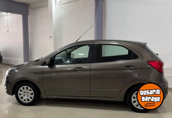 Autos - Ford Ka 2019 GNC 100000Km - En Venta