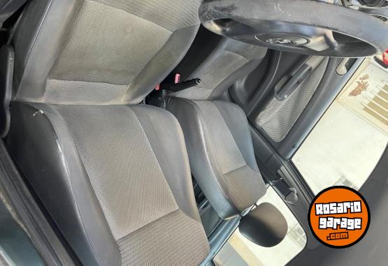 Autos - Volkswagen Voyage 2011 GNC 174000Km - En Venta