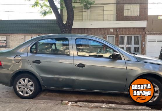 Autos - Volkswagen Voyage 2011 GNC 174000Km - En Venta