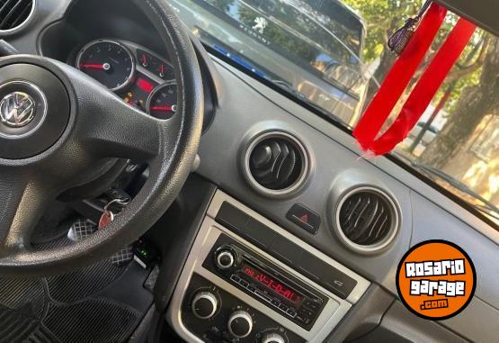 Autos - Volkswagen Voyage 2011 GNC 174000Km - En Venta