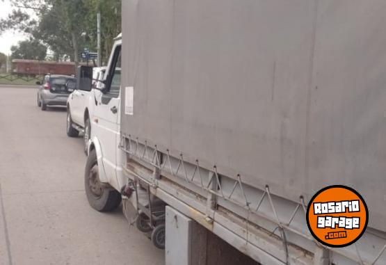 Camiones y Gr�as - IVECO DAILY 2006 - En Venta